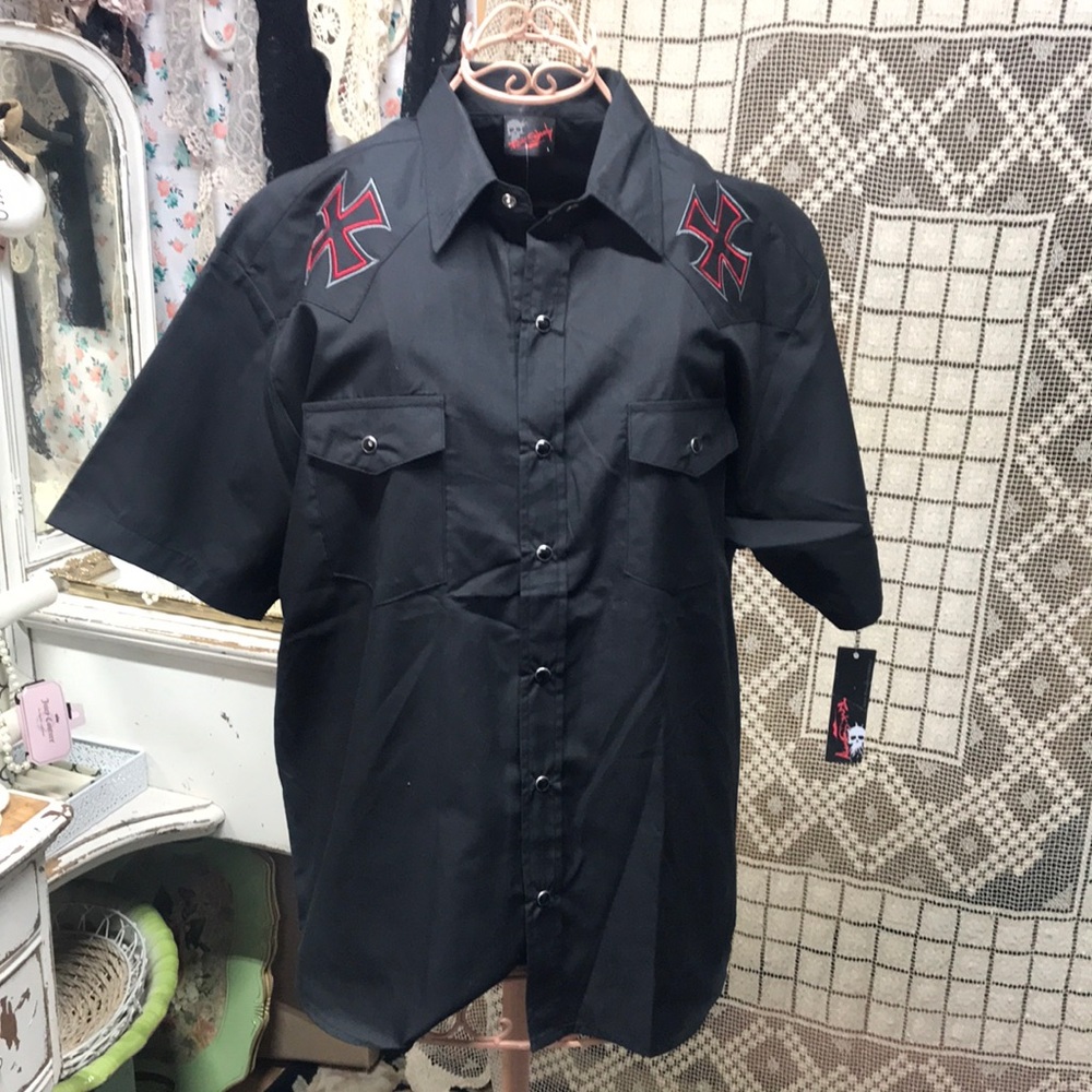 Men’s Retro Button Up Shirt